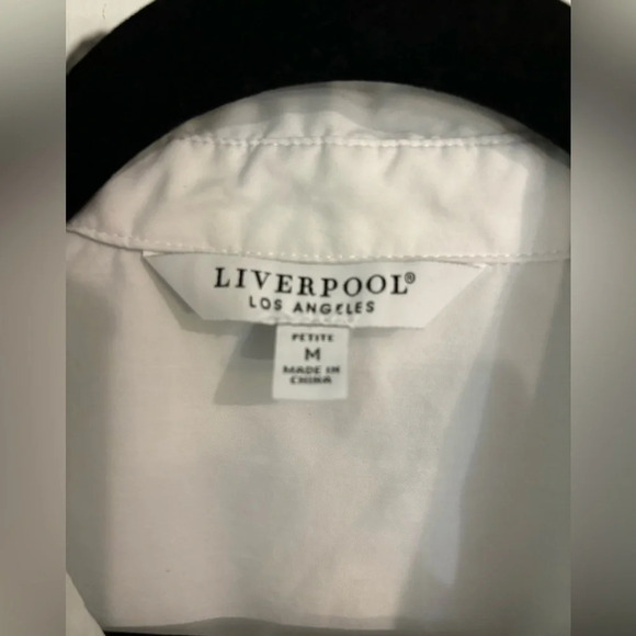 Liverpool of Los Angeles Woven‎ Button Down Wide Cuff Stretch Classic Blouse - Picture 3 of 8